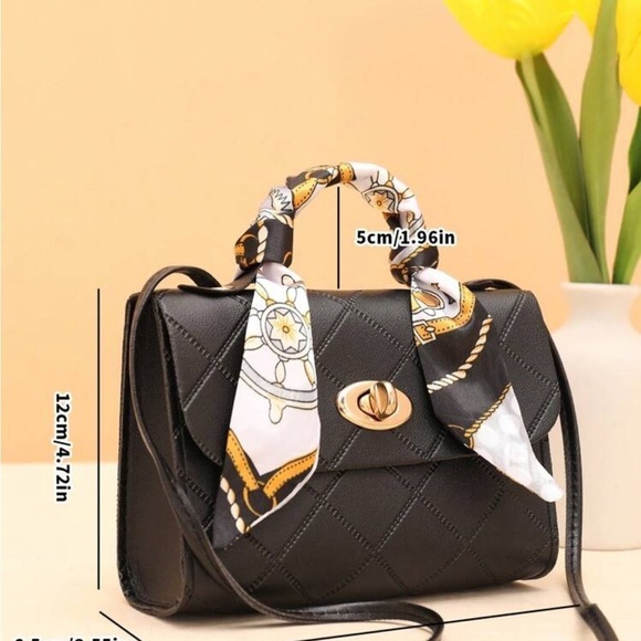 ⚠️Clearance Mini Quilted Black Crossbody Handle Bag - Picture 6 of 6